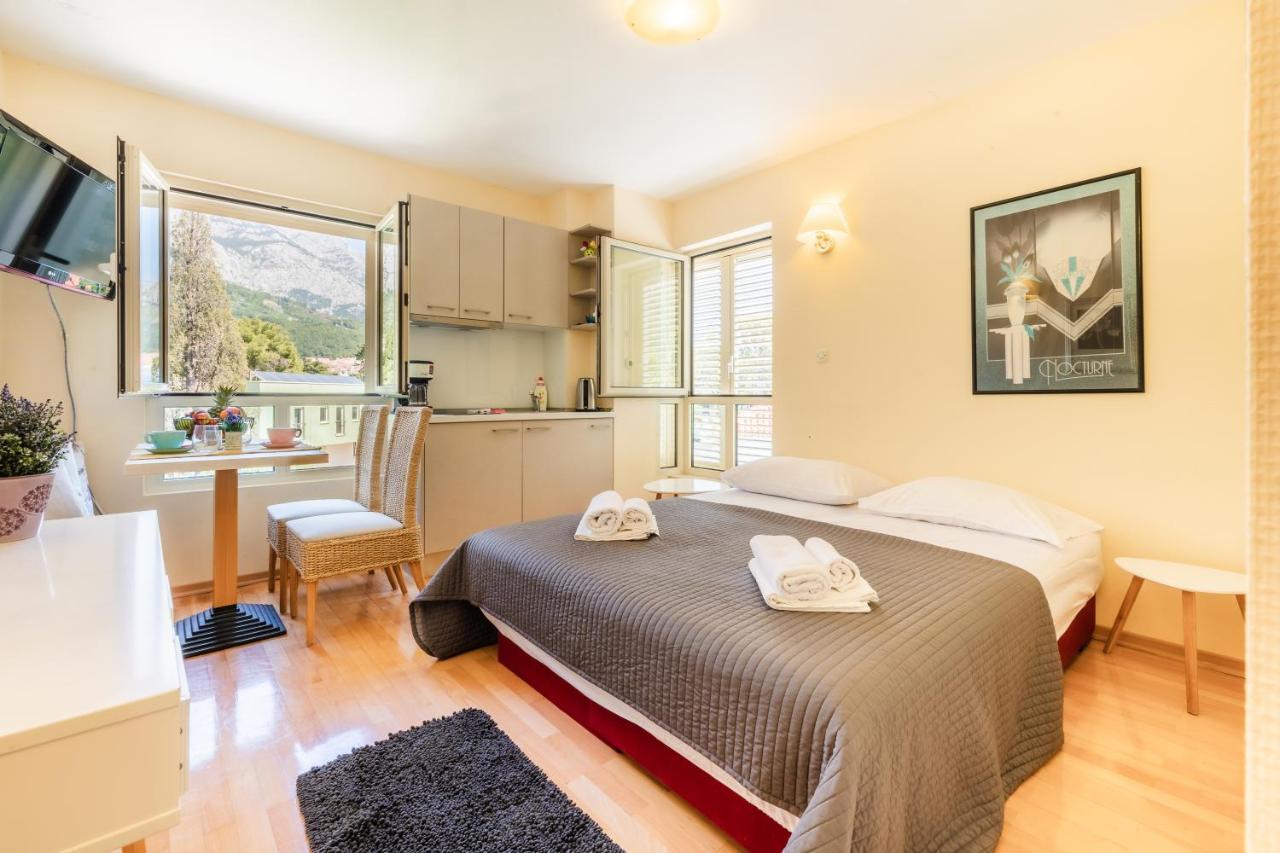 Studio-Apartment mit Blick auf die Berge
