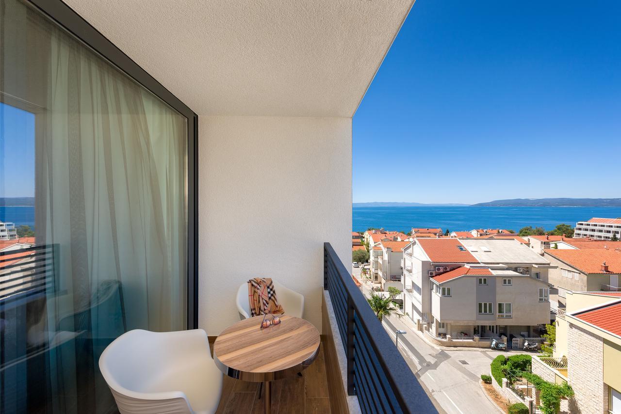 Deluxe Double Room Side Sea View