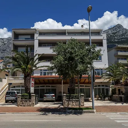 Apartments Dany-2