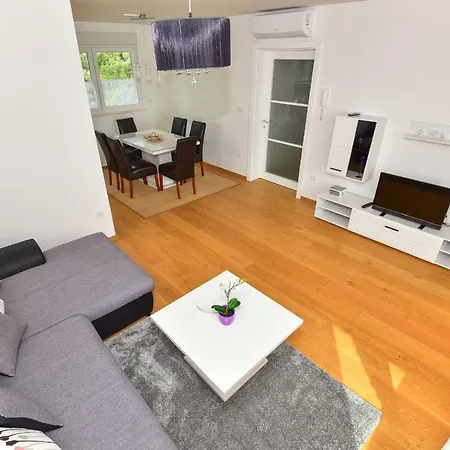 Apartments Evelin-3